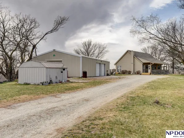 7457 Windhill Ln, Blair, NE 68008