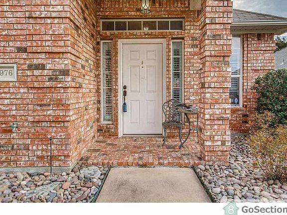 2nd image of 2976 Hideaway Dr