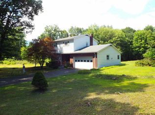 52 Fawn Rd, Saugerties, NY 12477