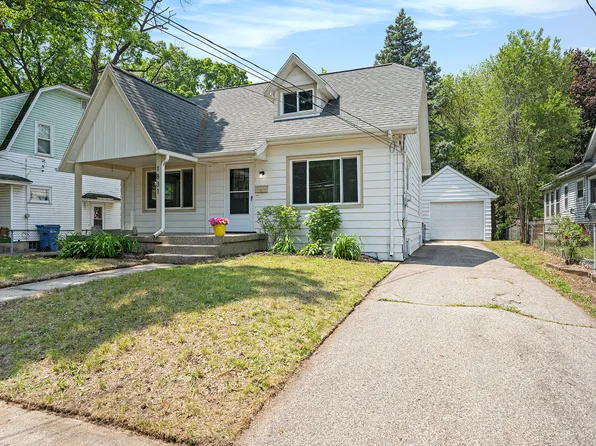 1831 Newark Ave SE, Grand Rapids, MI 49507