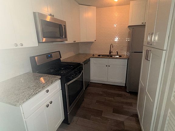 2nd image of 6033 Ramey Ave