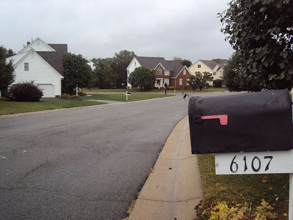 2nd image of 6107 Havenview Dr
