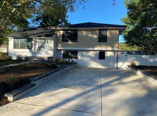 29 E Hollywood Ln, Marmora, NJ 08223