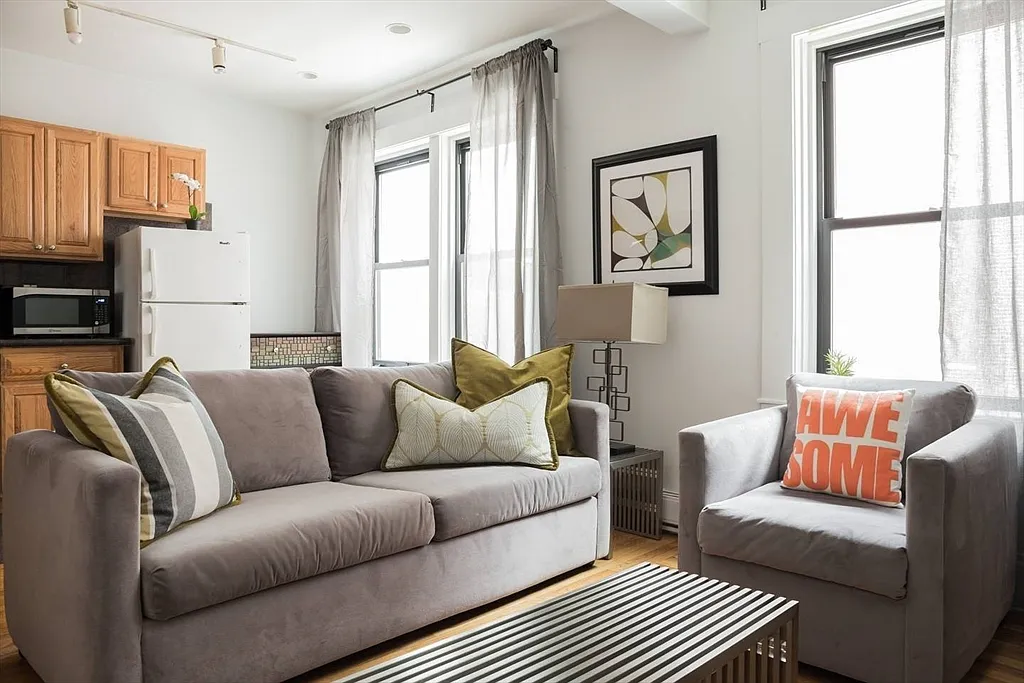 Building Photo - 90 Warrenton St #8