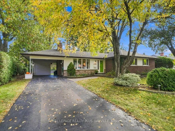 462 Evergreen Ave, Hamilton, ON L9G 2P8