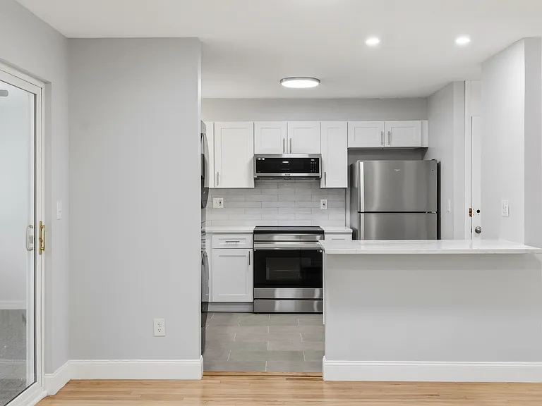 502 Fountain St #B3 — Photo 6