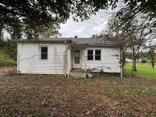 403 Cobb St, Gordonsville, VA 22942
