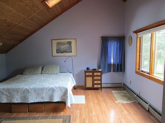 Master Bedroom 17x15