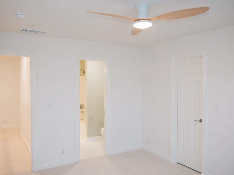 5304 Wolfpen Woods Dr — Photo 32