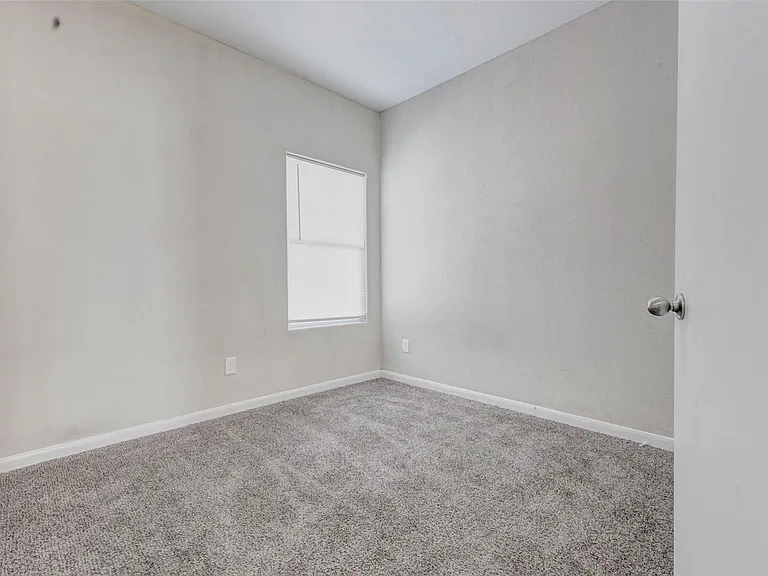 8622 Torcello St — Photo 21