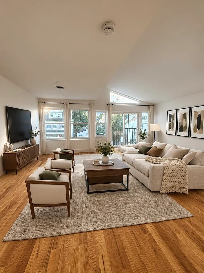 3 bed, $3,195 — Photo 2