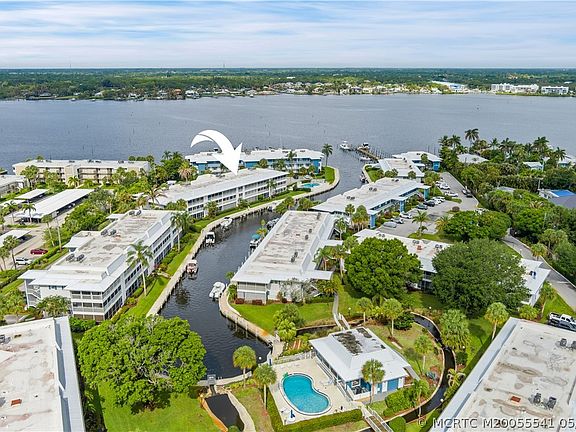 2nd image of 1866 SW Palm City Rd APT 204