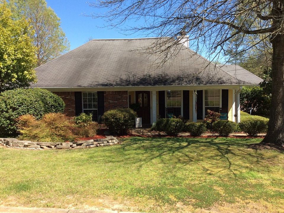 1st image of 114 Oakridge St