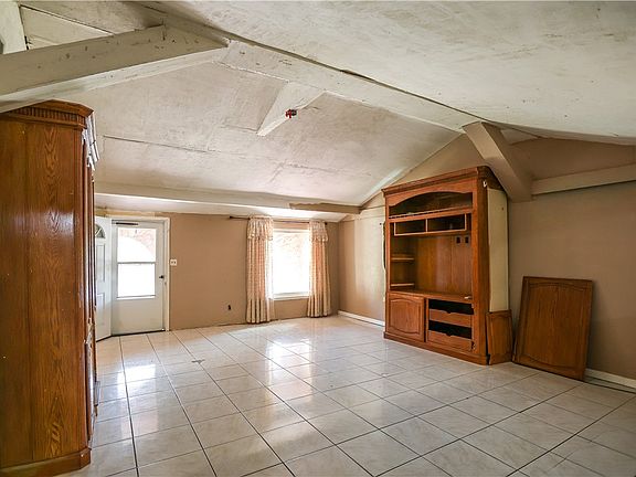 2nd image of 701 Tito St