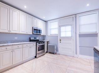 7441 N Ridge Blvd #3W, Chicago, IL 60645