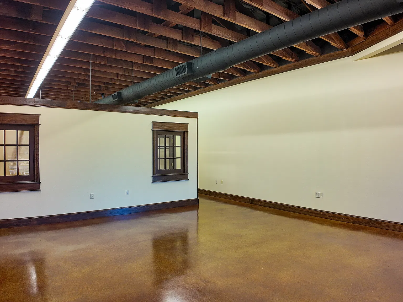 108 North Houston Street - 1 — Photo 4