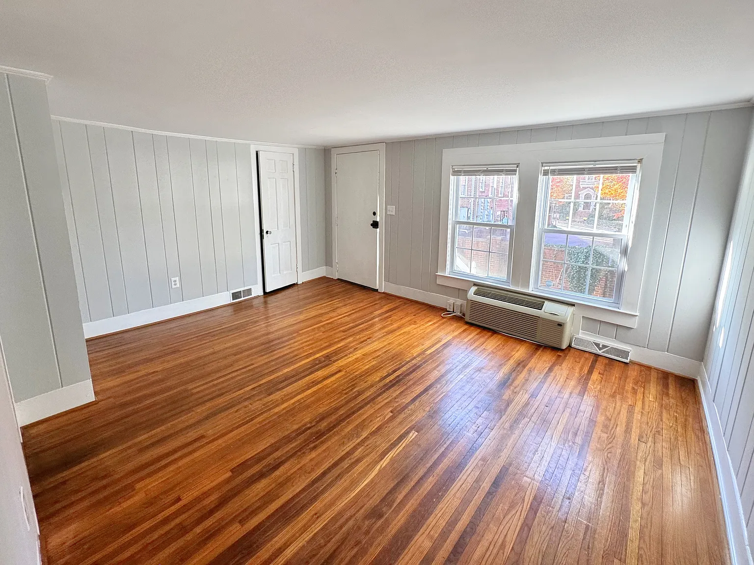 1 bed, 600 sqft, $1,045 — Photo 4