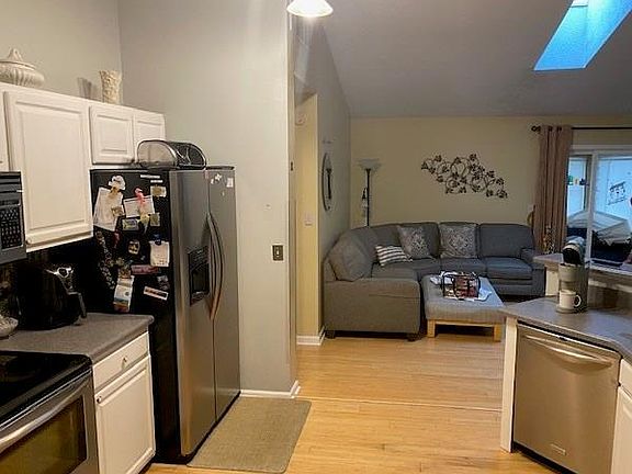 2nd image of 2604 Granada Cir