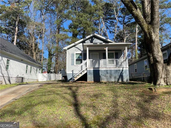 2938 Palm Dr, East Pt, GA 30344