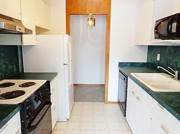 3rd image of 2119 Bayliss St APT 23