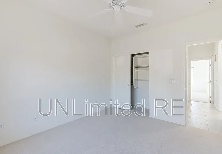 1865 W Wagon Wheel Rd — Photo 20