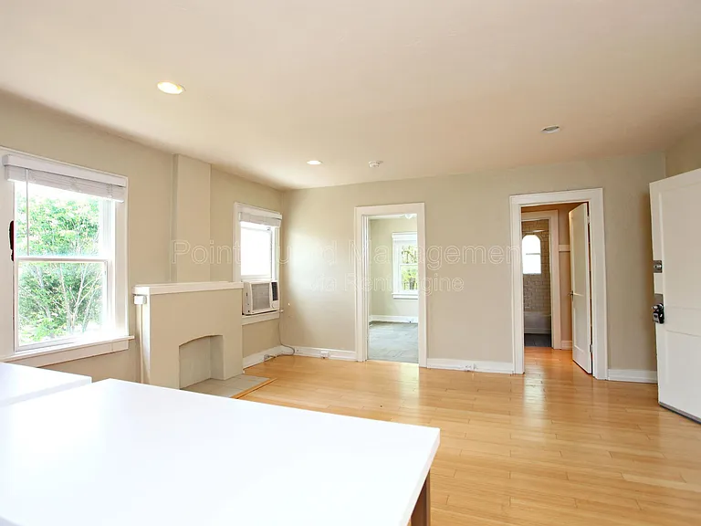 1702 Fairmount St — Photo 14