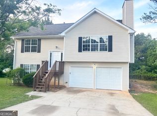 4411 Ward Bluff Ct, Ellenwood, GA 30294