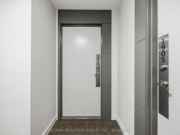 2nd image of 55 Oneida Cres #1904