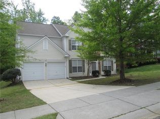 9901 Hazelview Dr, Charlotte, NC 28277