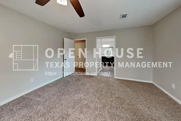 8110 Renmark Ln — Photo 13