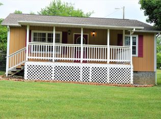 8511 Three Points Rd, Knoxville, TN 37924