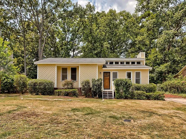 130 Parlock Rd, Irmo, SC 29063