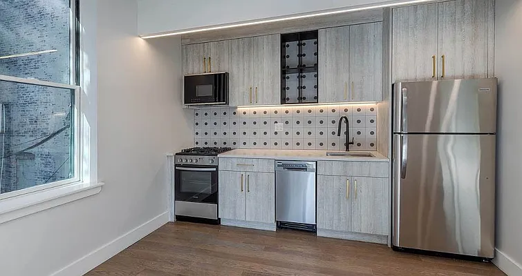 Rented by Reavis | media 39