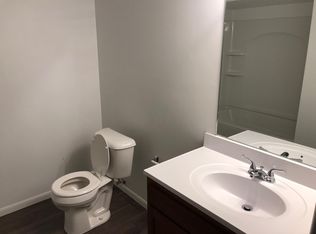 620 Treeside Dr APT 3D, Akron, OH 44313