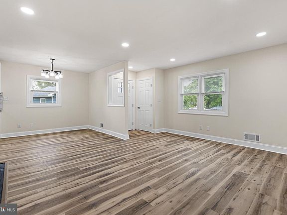 2nd image of 17 Varmar Dr