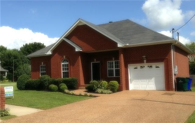 1st image of 212 Cheyenne Dr