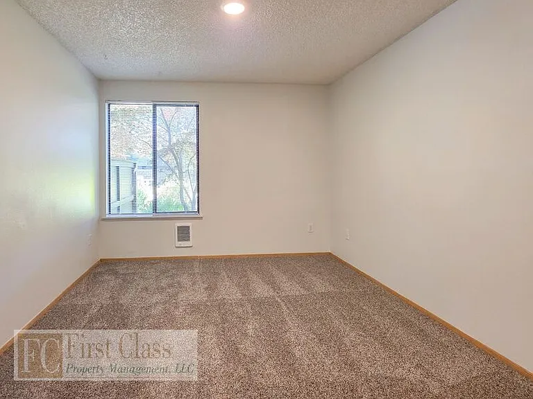 4860 SW Murray Blvd — Photo 12