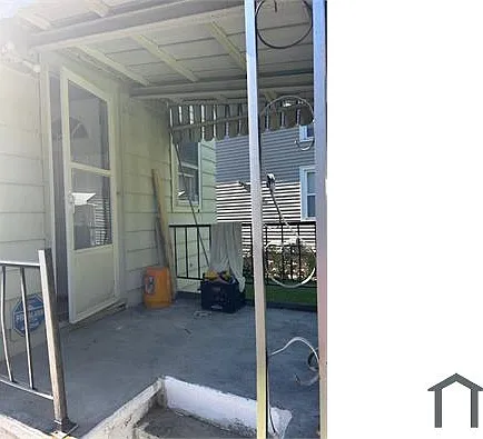 28 Clark Ave — Photo 5