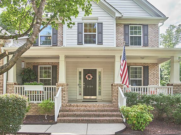 2nd image of 2106 Hemlock Hill Dr