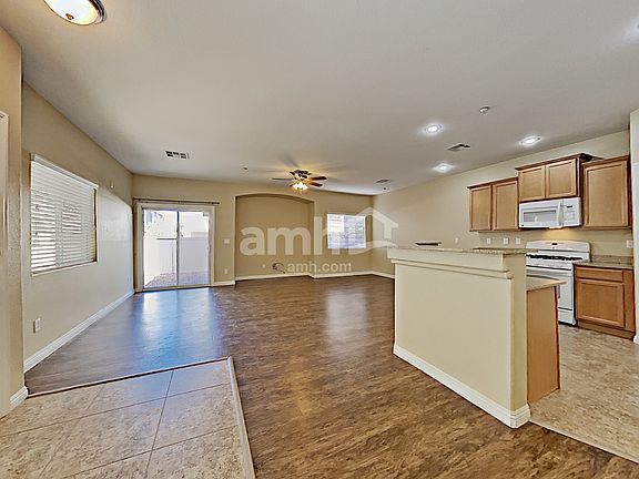 5th image of 10132 Sunset Palisades Way Unit 103