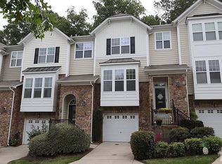 6136 Braidwood Ct, Raleigh, NC 27612