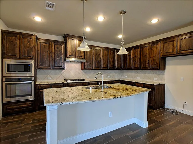 1824 Balboa Park Dr — Photo 12