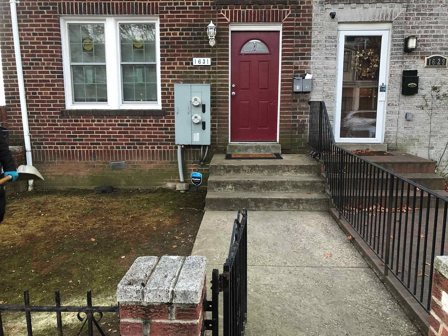 1631 E Street, SE - 1 — Photo 2
