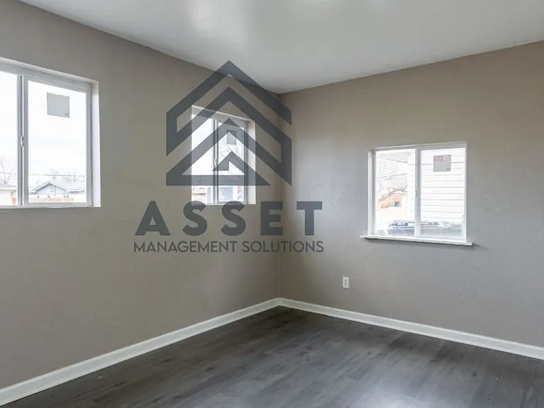 2208 SW 61st Ter — Photo 6