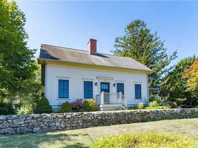 73 Stone Church Rd, Little Compton, RI, 02837