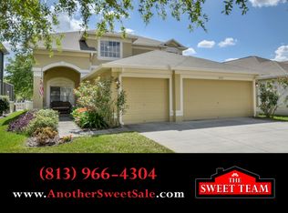 19012 Fishermans Bend Dr, Lutz, FL 33558