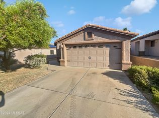 8395 E Bowline Rd, Tucson, AZ 85710