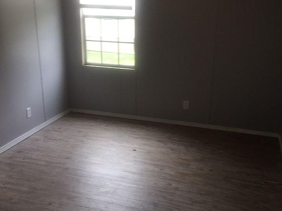 3rd image of 1022 Wedgewood Dr