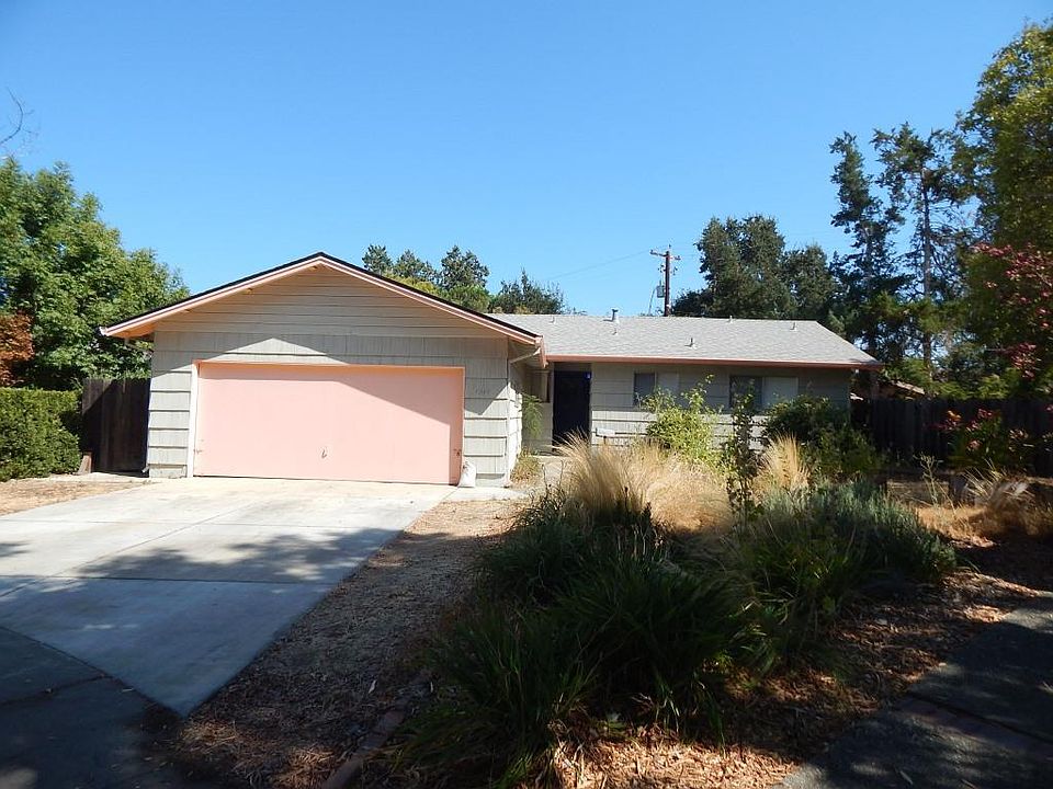 1st image of 1214 Aspen Pl