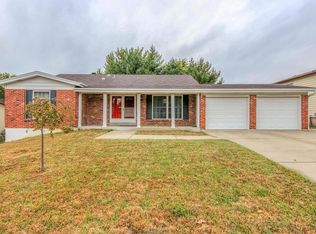 3957 Summerfield Pkwy, Saint Charles, MO 63304